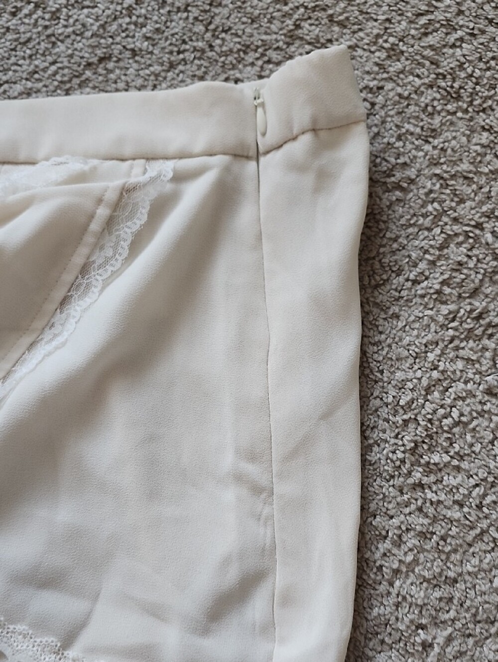 SHEIN Cream Lace-Trim Ruffle Mini Skirt - Picture 8 of 8